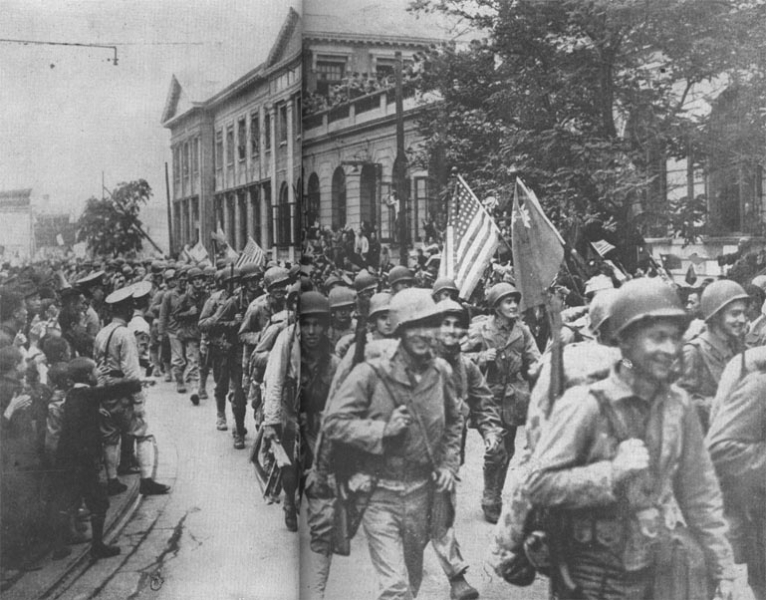 US Marines entering Tientsin